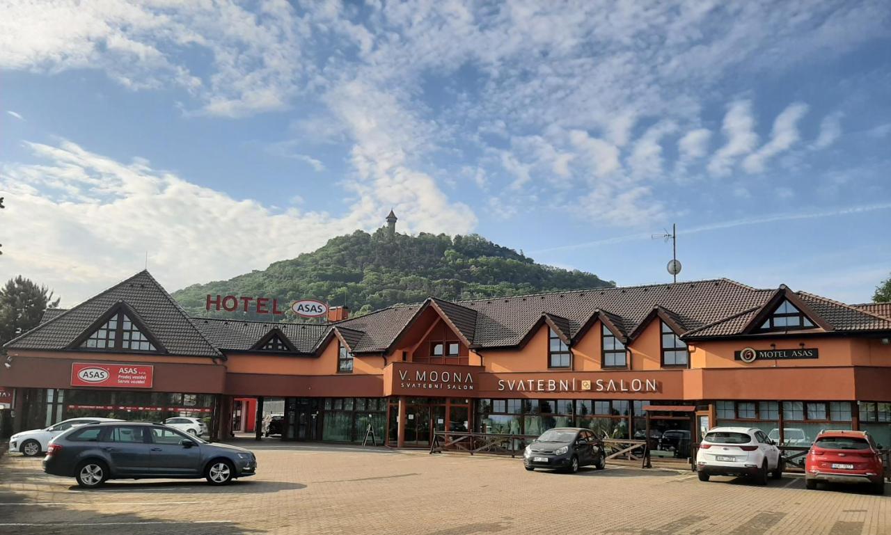 garni Hotel ASAS*** Most Buitenkant foto
