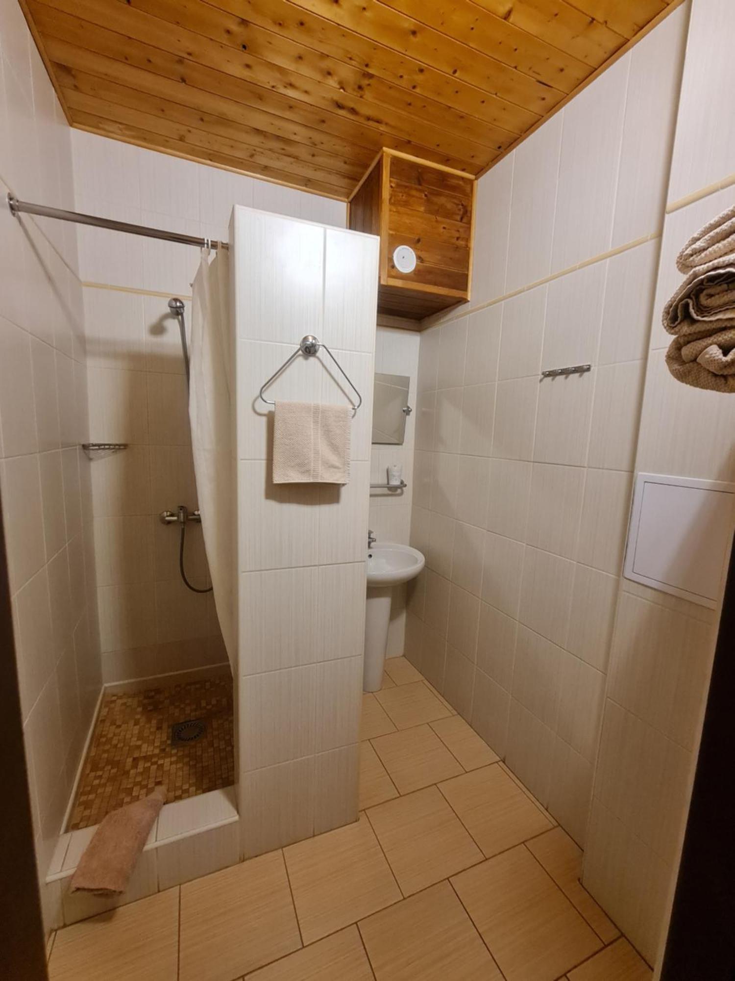 garni Hotel ASAS*** Most Buitenkant foto