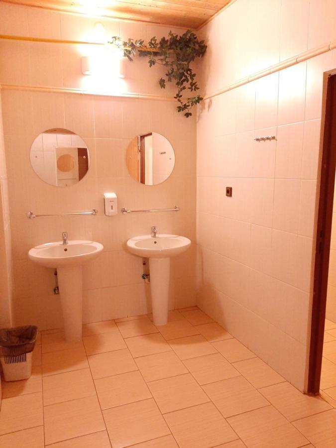 garni Hotel ASAS*** Most Buitenkant foto