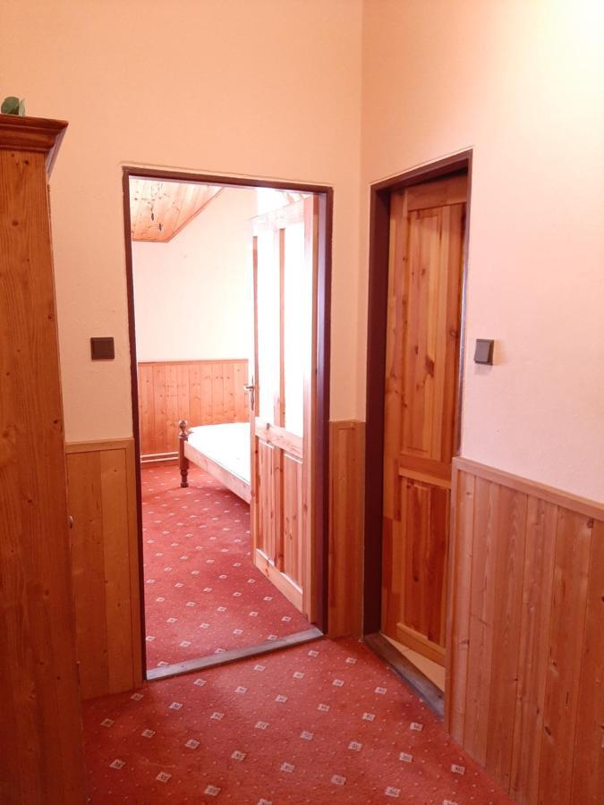 garni Hotel ASAS*** Most Buitenkant foto