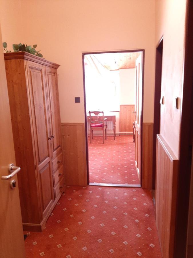garni Hotel ASAS*** Most Buitenkant foto